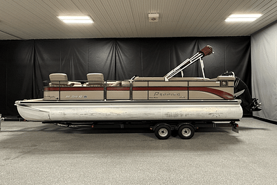 BOATZON | Premier 235 GRANDMAJESTIC 2008