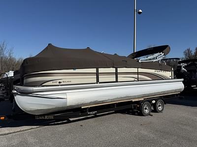 BOATZON | Premier 240 Solaris RF 2013