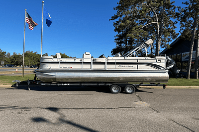 BOATZON | Premier 250 GRAND MAJESTIC 2006