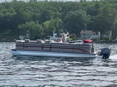 BOATZON | Premier Intrigue 275 RE Pontoon Boat 2010 BOATZON | Premier Intrigue 275 RE Pontoon Boat 2010