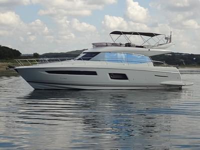 BOATZON | Prestige 550 Fly 2017 BOATZON | Prestige 550 Fly 2017