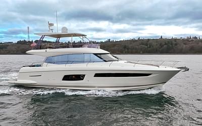 BOATZON | Prestige 560 2017