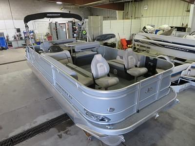 BOATZON | Princecraft 23 Sportfisher 2S RL Dinette Swingback Fish Pontoon  Mercury 4Stroke EFI 2024