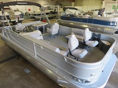 BOATZON | Princecraft 23 Sportfisher 2S RL SS FishSwingback Pontoon  Mercury 4Stroke EFI 2024