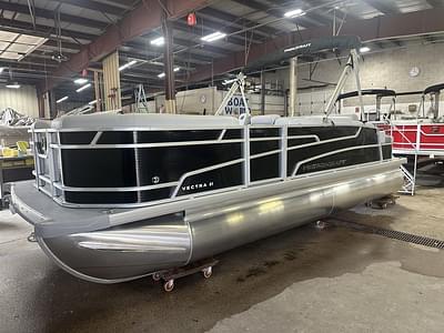 BOATZON | Princecraft Vectra 21 RL Lounge Swingback Pontoon  Mercury 4Stroke EFI 2025