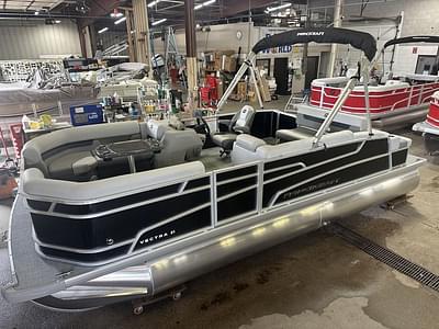 BOATZON | Princecraft Vectra 21 RL Swingback Lounge Pontoon  Mercury 4Stroke EFI 2025