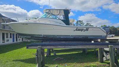 BOATZON | Pursuit 3070 Offshore Center Console 2000