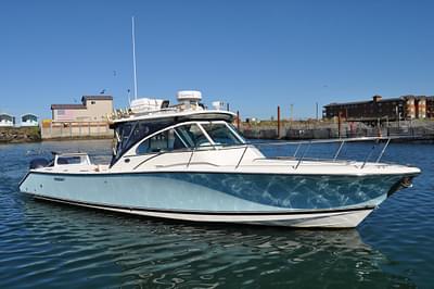 BOATZON | Pursuit 345 Drummond Island Sportfish 2006