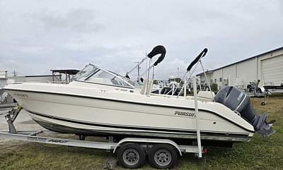 BOATZON | Pursuit Boats DC 235 Dual Console 2012 BOATZON | Pursuit Boats DC 235 Dual Console 2012