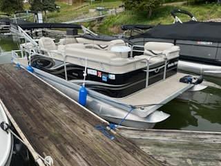 BOATZON | Quest 820 Edge 2020 BOATZON | Quest 820 Edge 2020