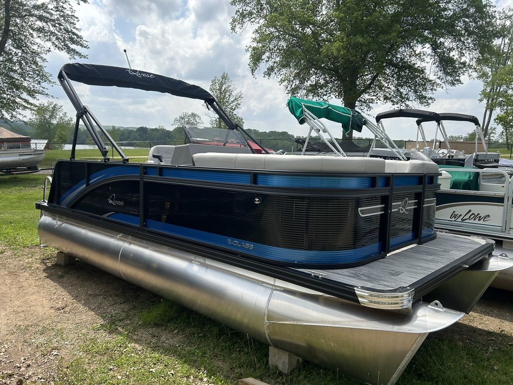 2025 Qwest Pontoons E18 Lanai Q2 Hull - Sold Boat