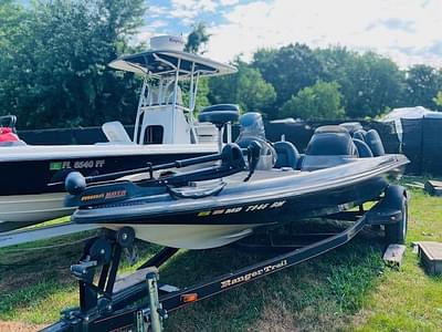BOATZON | Ranger 195 Vs 2003 BOATZON | Ranger 195 Vs 2003