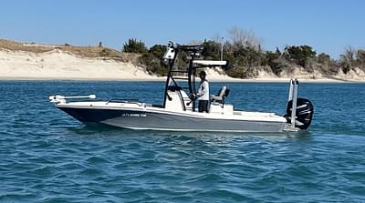 BOATZON | Ranger 2510 Bay 2020