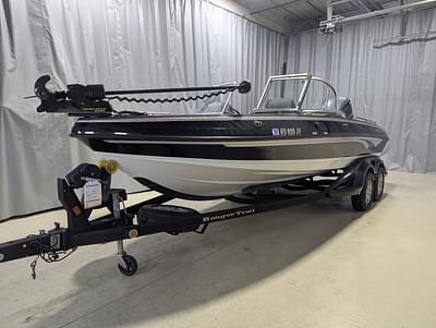 BOATZON | Ranger Boats 2050LS INDOOR UED BOAT SHOW SPECIAL 2015