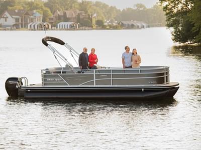 BOATZON | Ranger Boats 223C 2025