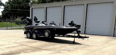 BOATZON | Ranger Boats Z119C 2013