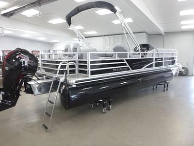 BOATZON | Ranger Reata 220FC 2024