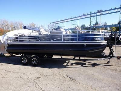 BOATZON | Ranger Reata 223F 2024