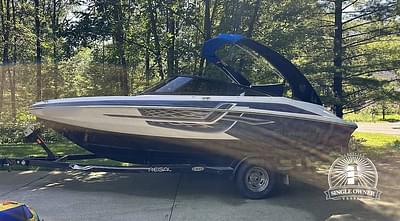BOATZON | Regal 2000 ESX BOATZON | Regal 2000 ESX