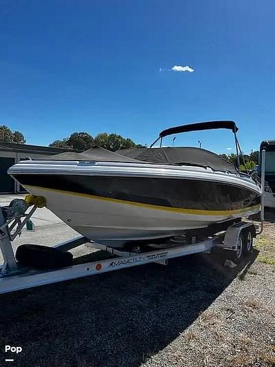 BOATZON | Regal 2000