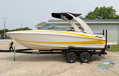 BOATZON | Regal 2300 Bowrider 2010