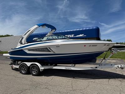 BOATZON | 2017 Regal 2300 RX Surf BOATZON | 2017 Regal 2300 RX Surf