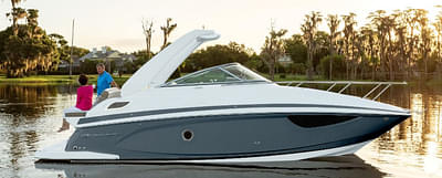BOATZON | Regal 28 Express 2026