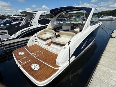 BOATZON | 2013 Regal 3200 Bowrider BOATZON | 2013 Regal 3200 Bowrider