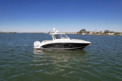 BOATZON | Regal 33 SAV 2019 BOATZON | Regal 33 SAV 2019