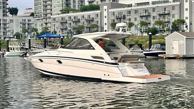 BOATZON | Regal 35 Sport Coupe 2013