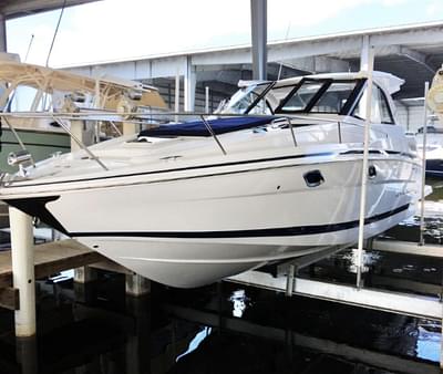 BOATZON | 2019 Regal 35 Sport Coupe