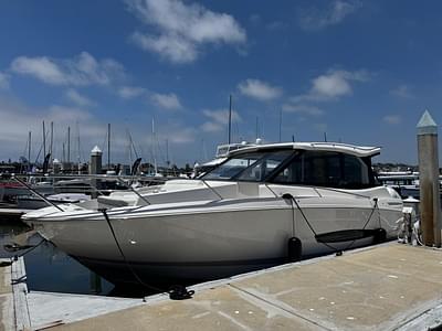 BOATZON | Regal 36 XO 2026 BOATZON | Regal 36 XO 2026