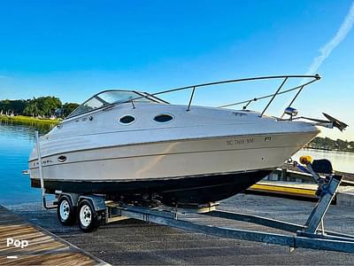 BOATZON | Regal Commodore 2460 BOATZON | Regal Commodore 2460