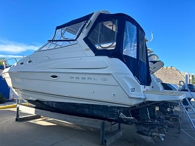 BOATZON | Regal Commodore 2760 2000