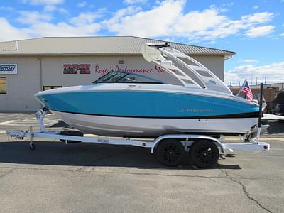 BOATZON | Regal LS4 SURF 2025