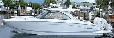 BOATZON | Regal LX36 2023