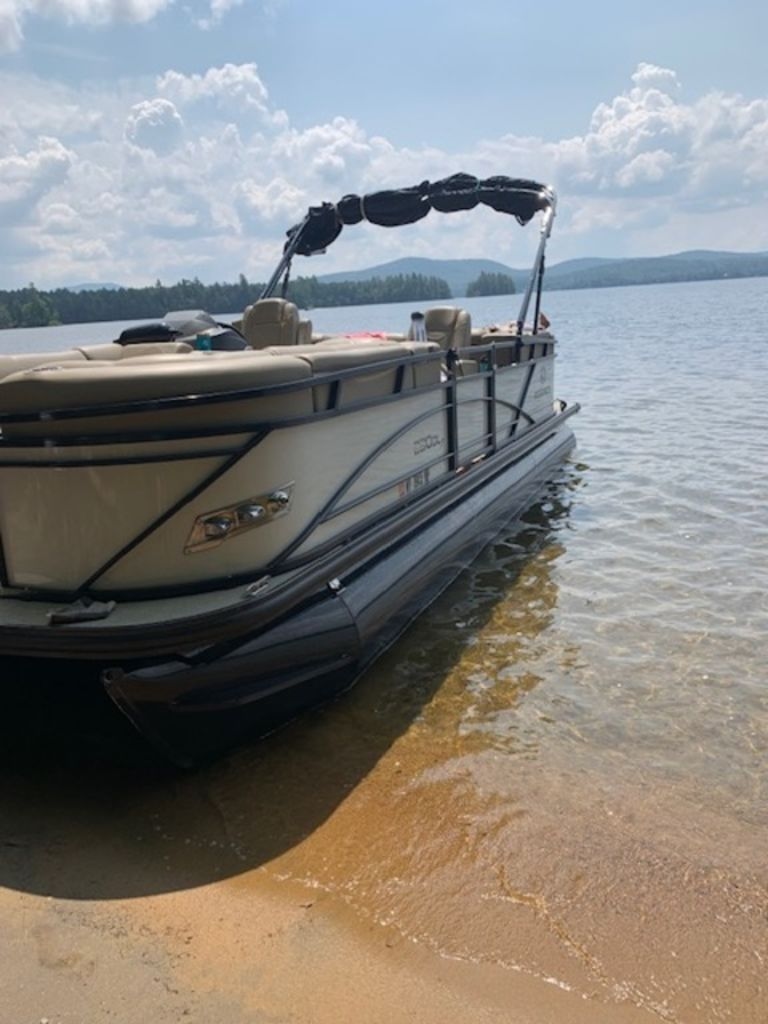 2020 Regency 230 DL3 - Sold Boat