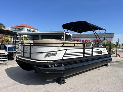 BOATZON | Regency 230 LE3 Sport Tri toon 2019 BOATZON | Regency 230 LE3 Sport Tri toon 2019