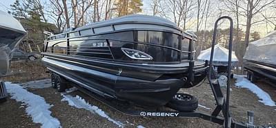 BOATZON | Regency 254 LE3 Sport 2017