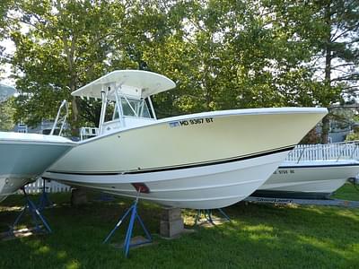 BOATZON | Regulator 26 FS 2004