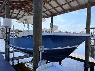 BOATZON | 2001 Regulator 26 FS FORWARD SEATING - TRAILER INCLUDED