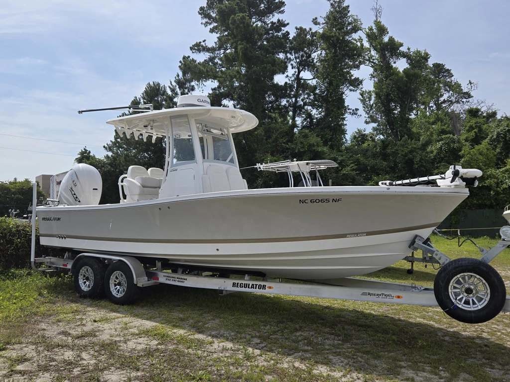 2025 Regulator 26XO - Sold Boat