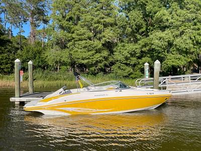 BOATZON | Rinker 246 Captiva Bowrider 2007