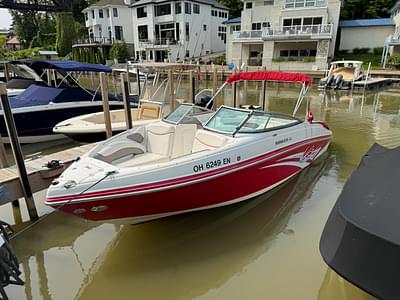 BOATZON | Rinker 246 Captiva Bowrider 2010 BOATZON | Rinker 246 Captiva Bowrider 2010