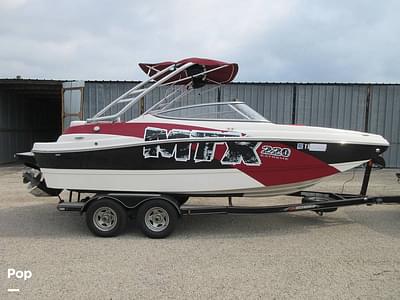 BOATZON | Rinker MTX 220 Extreme BOATZON | Rinker MTX 220 Extreme