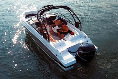 BOATZON | Rinker Q3 OB 2020 BOATZON | Rinker Q3 OB 2020