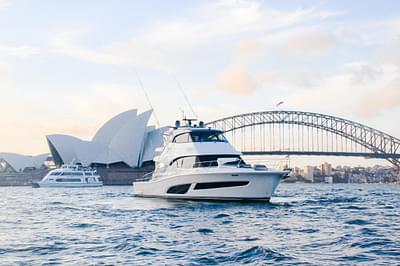 BOATZON | 2021 Riviera 64 Sports Motor Yacht