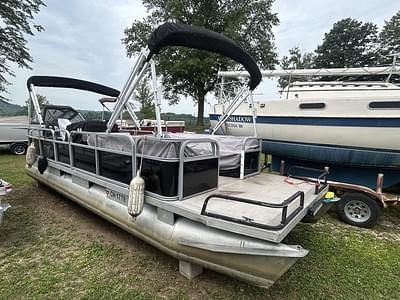 BOATZON | Riviera Cruiser FD2400 1981