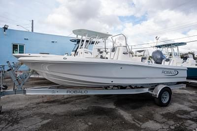 BOATZON | Robalo 206 Cayman 2024 BOATZON | Robalo 206 Cayman 2024