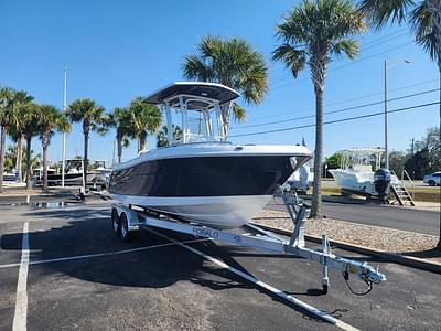 BOATZON | Robalo 222 Explorer 2025